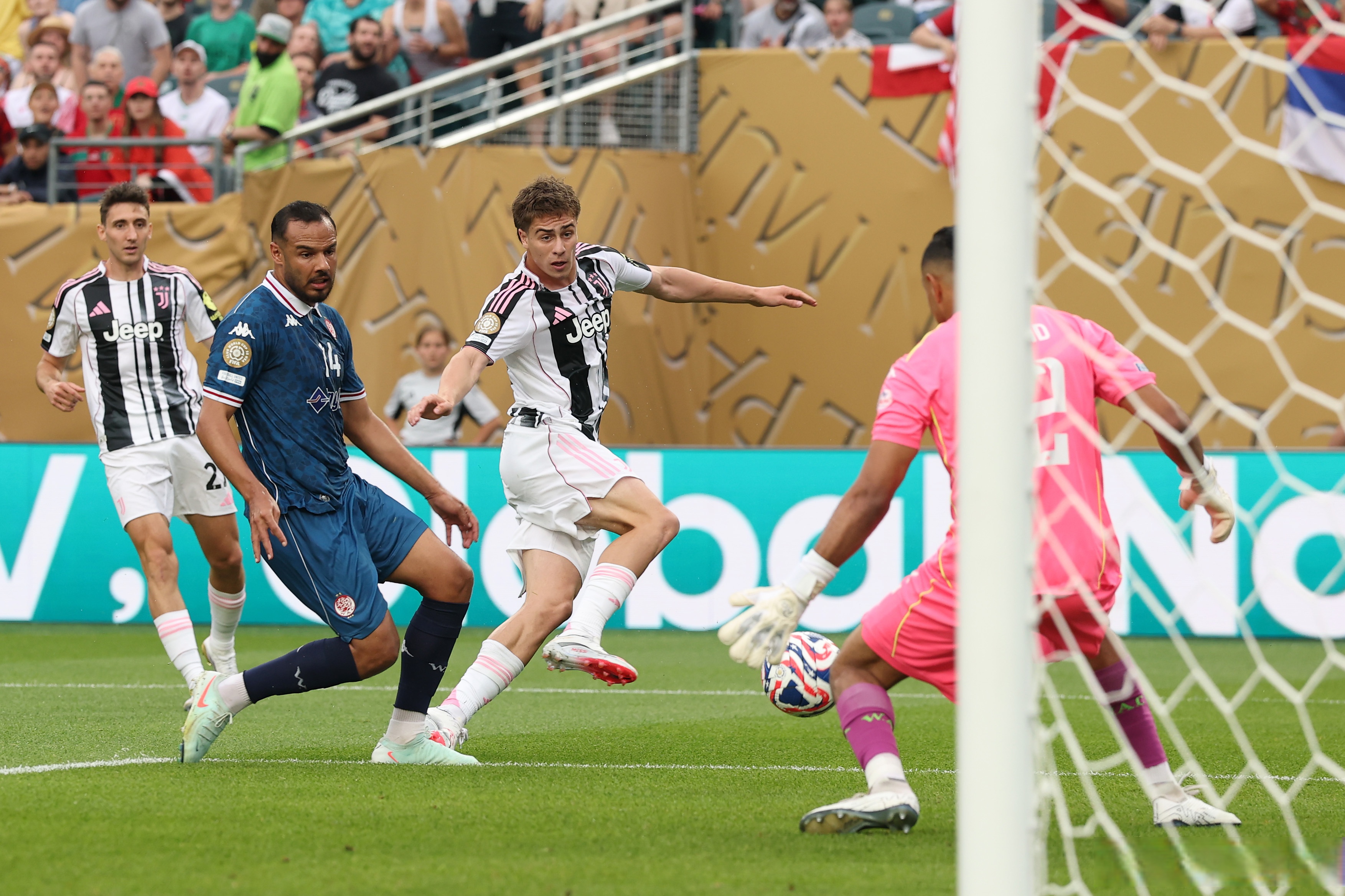 关于尤文图斯迎德甲关键赛,关键时刻刷新队史纪录,震撼外界,团队化学反应显著的信息