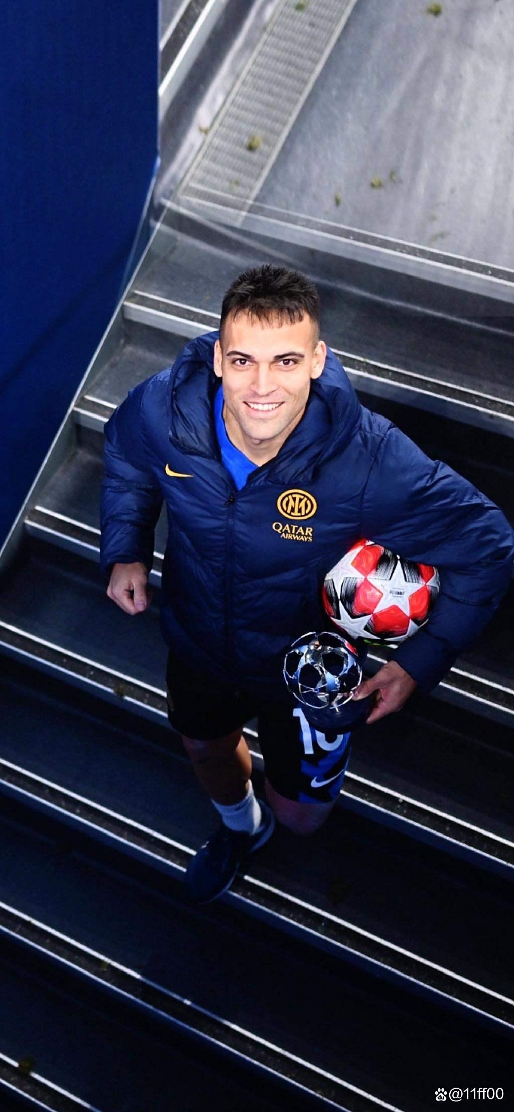 关于欧冠清晨再迎强敌，巴塞罗那更衣室发声，主帅态度：信心回归，数据趋势出现新变化的信息